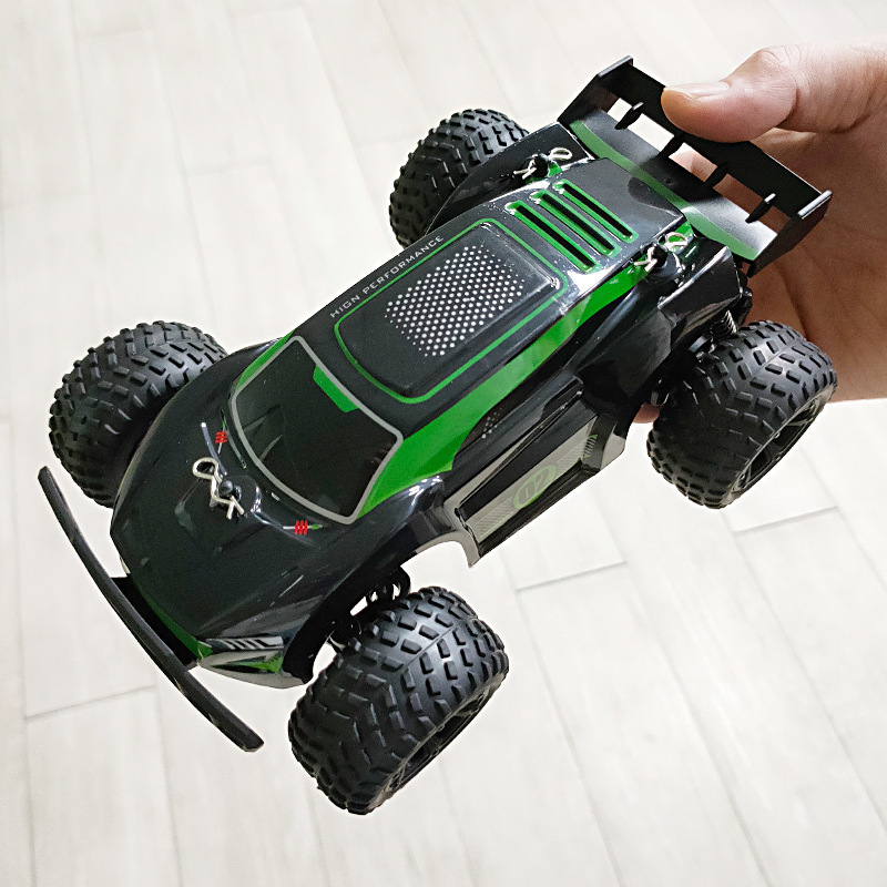 سيارة تحكم عن بعد للتسلق والمن - مراجعة Remote Control Toys وسعره